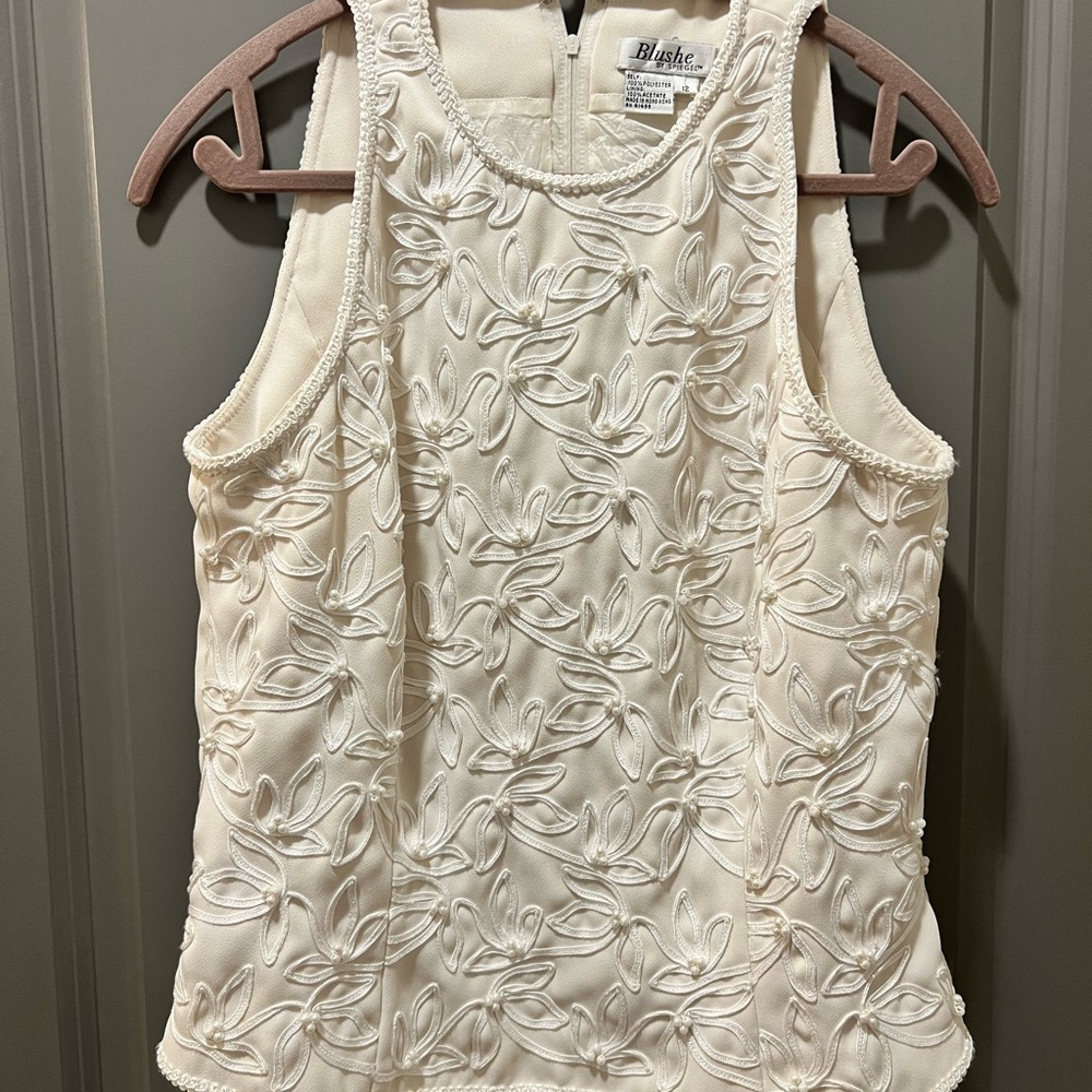 Spiegel Cream Floral Embroidered Tank Top